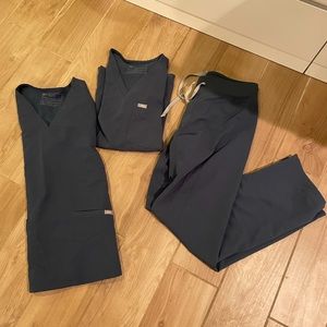 Limited Edition Dark Harbor Figs set 2 tops 1 bottom all small